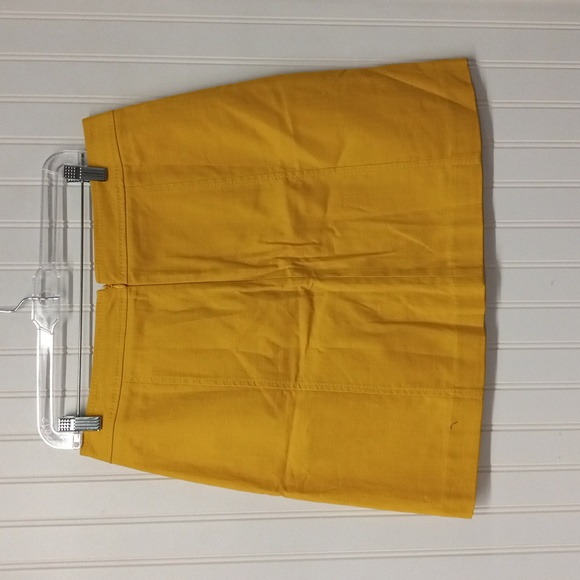 Loft women's mini skirt size 10 color yellow - Picture 2 of 3